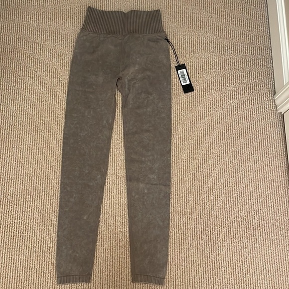 Savvi leggings/tights & matching bra - NWT - Picture 5 of 12